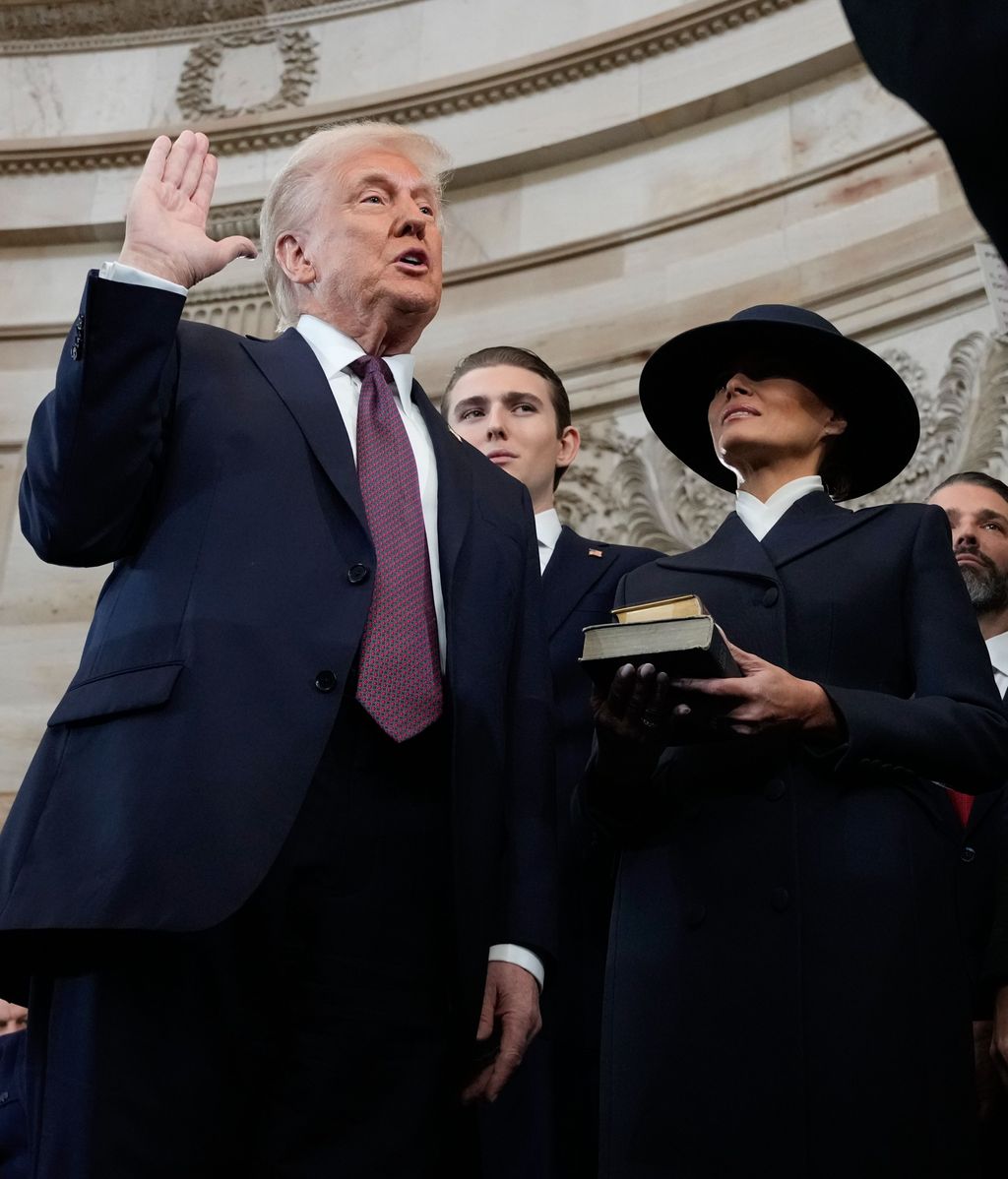 Melania est devenue l'ombre de Trump lors de son investiture