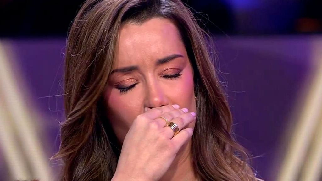 Adara Molinero se brise pour pleurer en parlant de Rodri Fuertes: "Je pense à lui tous les jours, il me connaît mal pour sa petite amie" vendredi! Top Videos 339