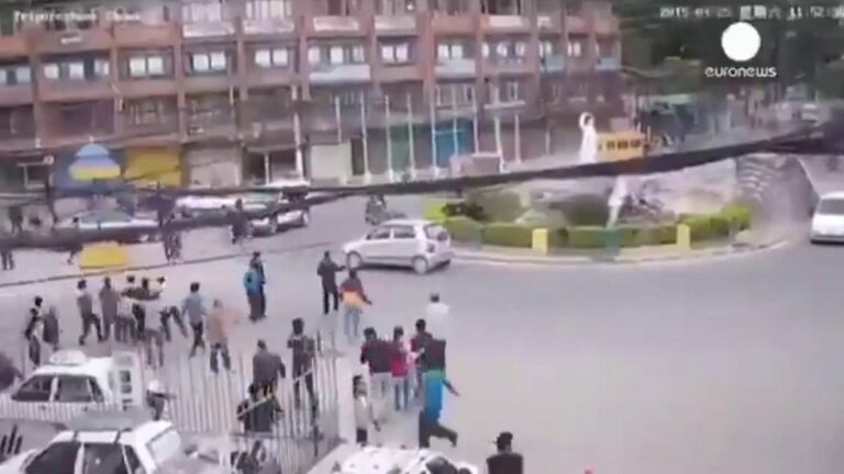 Séisme au Tibet et en Chine : 53 morts