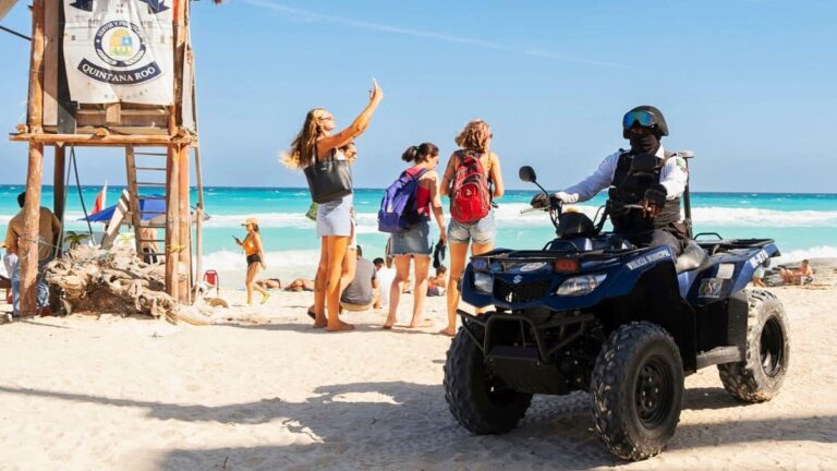 L'ambassade américaine émet un avertissement pour les Américains se rendant au Mexique pour les vacances de printemps