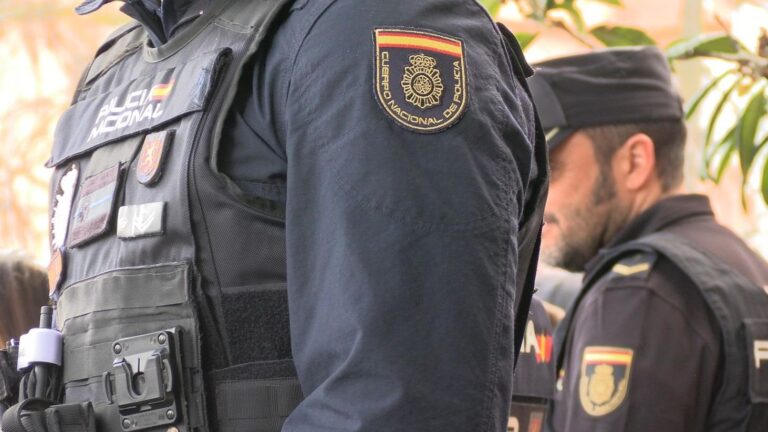 Ils enquêtent sur une agression sexuelle présumée dans un institut de Madrid