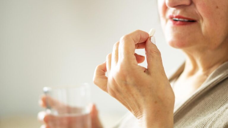 Le paracétamol peut ne pas être aussi sûr pour les personnes âgées, selon une étude
