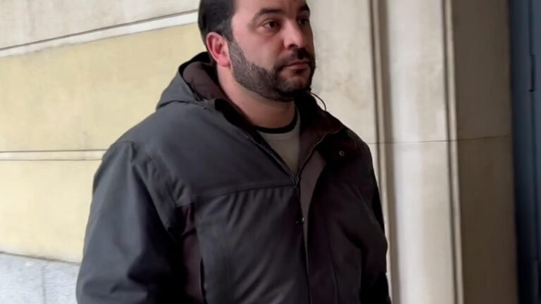 Antonio Roofing est poursuivi pour avoir agressé la maison de María del Monte à Séville