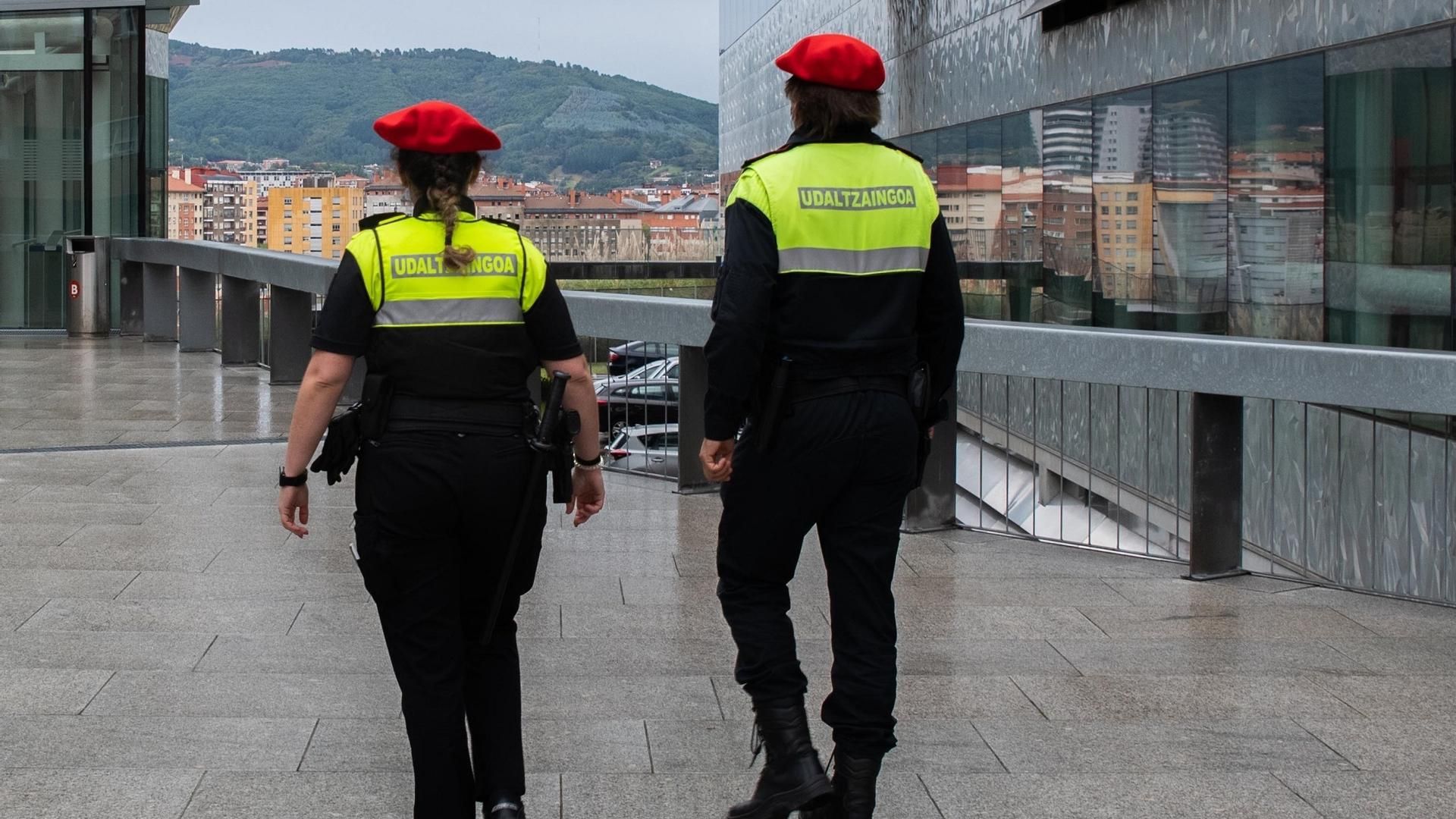 Un homme tue la fille de son partenaire à Bilbao