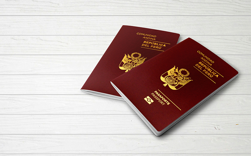 Les migrations éloignent l'attention des procédures de passeport à Lima