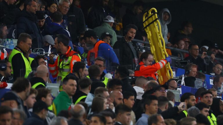 Un fan décède après être tombé des tribunes, à Munich
