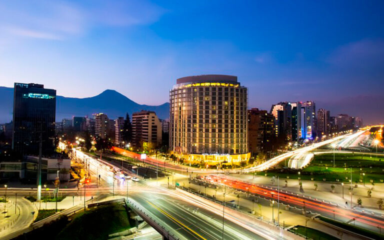 Allied stratégique au Chili: Doubletree par Hilton Santiago Kennedy