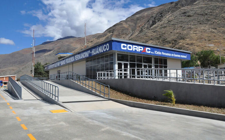 Vols à Huánuco pour l'entretien de l'aéroport