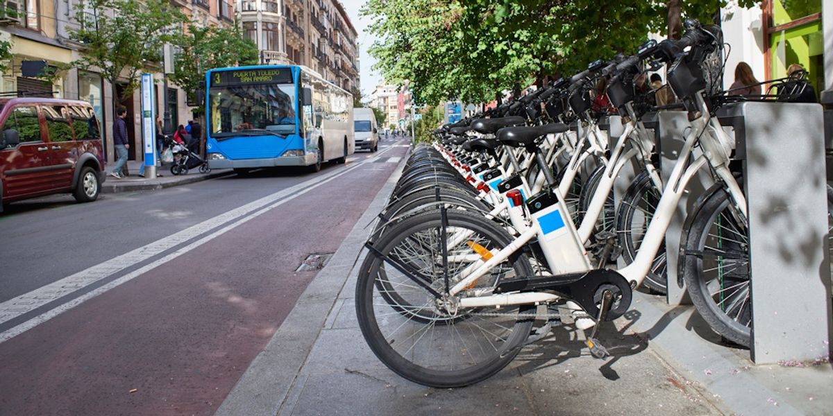 2 entreprises de transport terrestre obtiennent des millions de dollars de financement