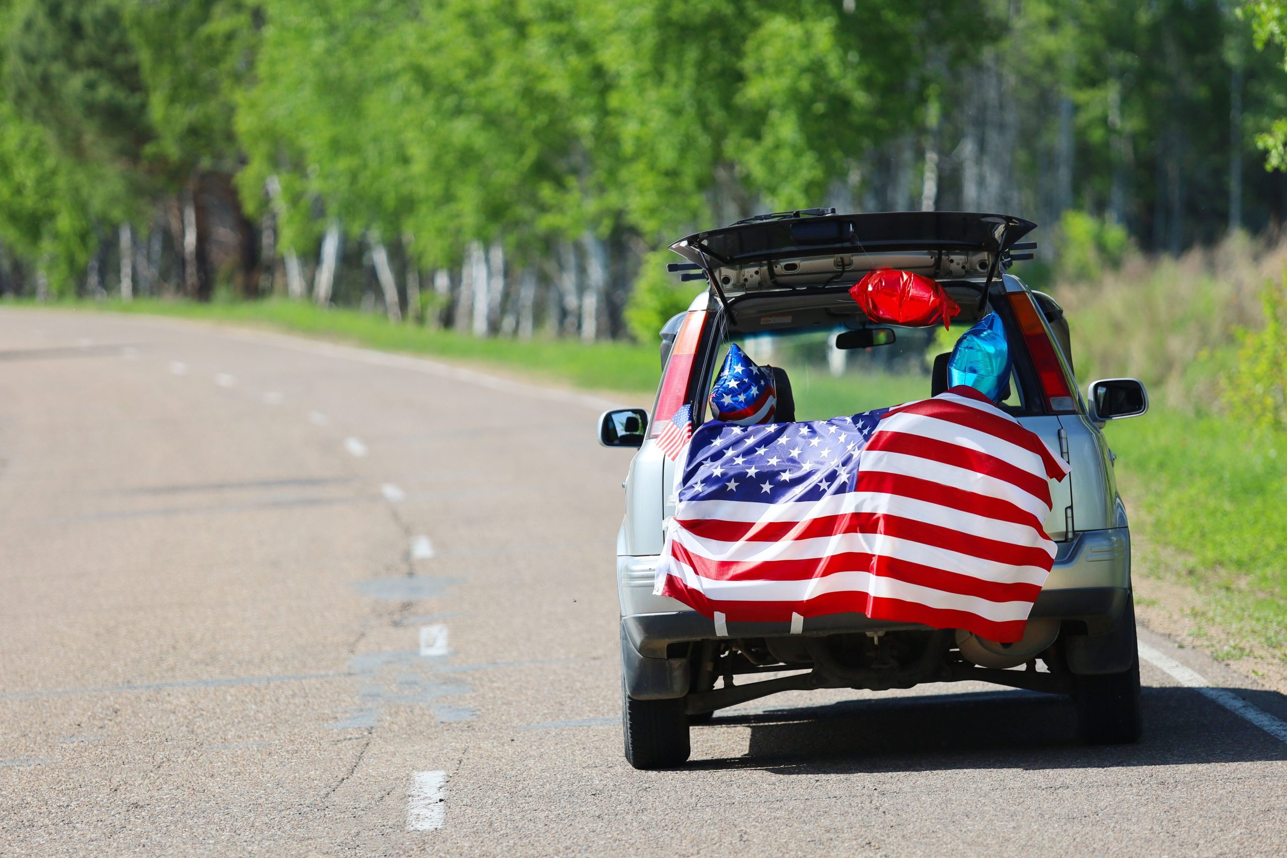 Record 81.8 Million Americans Expected to Travel for Thanksgiving — Nearly 90% by Road