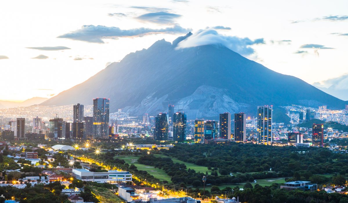 U.S. Consulate Issues Travel Warning for This Big Mexican City