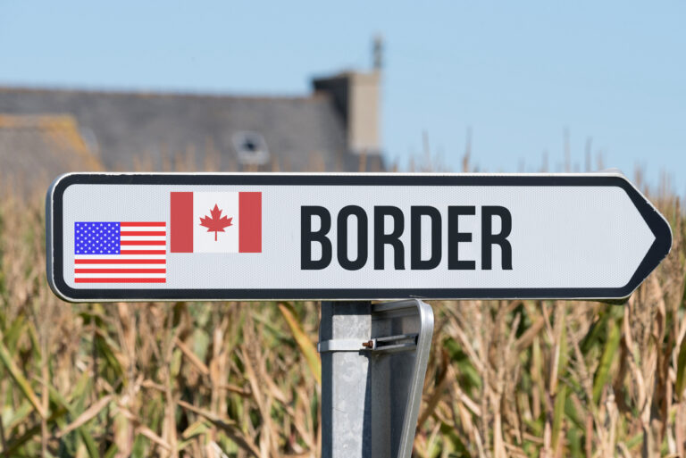 Le gouvernement canadien met en garde les voyageurs contre les amendes et les poursuites à la frontière américaine