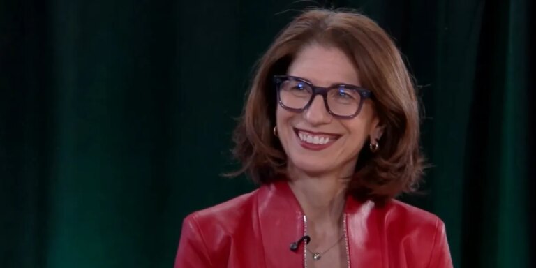 Ariane Gorin d&rsquo;Expedia parle de la visibilité de l&rsquo;IA, de l&rsquo;expérience des voyageurs et de la croissance des activités
