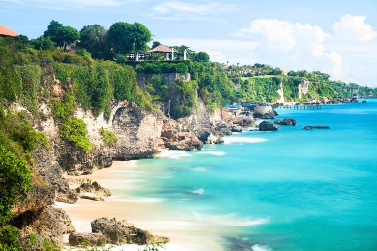 Bali va mettre en œuvre un contrôle financier pour les touristes à partir du 1er mars