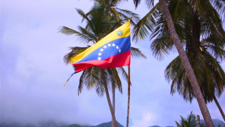 Les États-Unis émettent un avertissement « Ne voyagez pas » au Venezuela, alors que les problèmes de sécurité s&rsquo;intensifient