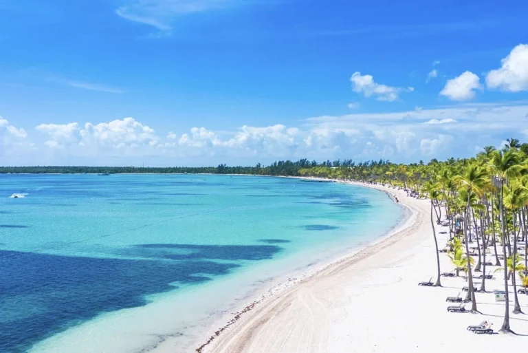 Des millions d&rsquo;Américains abandonnent leurs destinations préférées pour cette île des Caraïbes « sans friction »