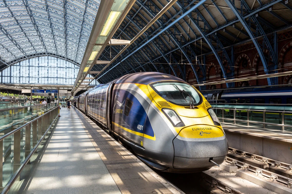LONDRES, Royaume-Uni Moderne le train à grande vitesse Eurostar - à Londres, Royaume-Uni