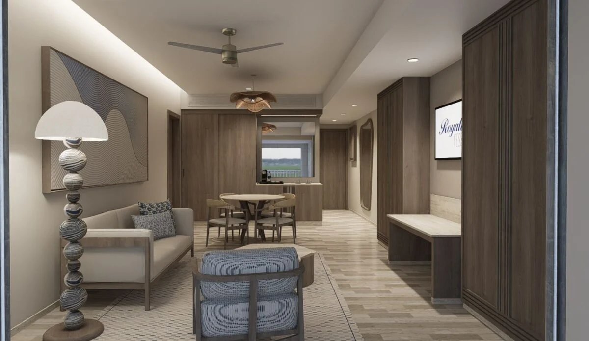 Royalton-Essence-Suite