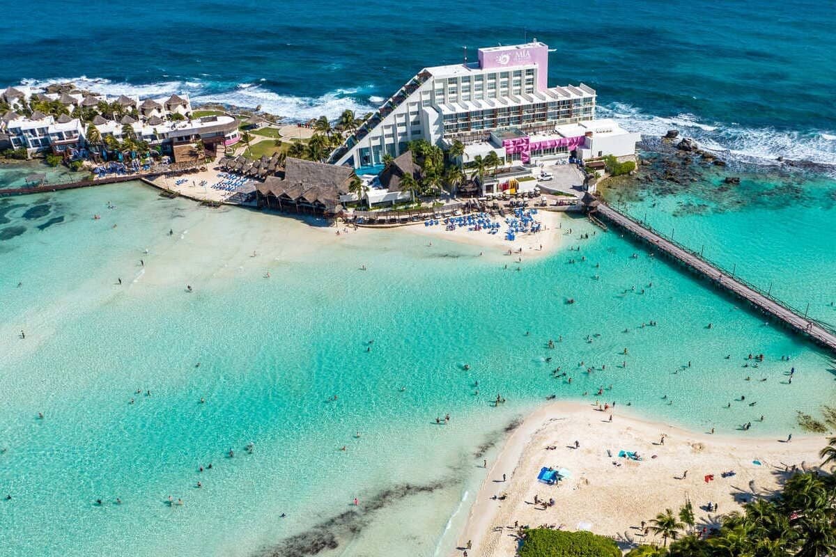 Vue Aérienne De Playa Norte À Isla Mujeres, Mexique
