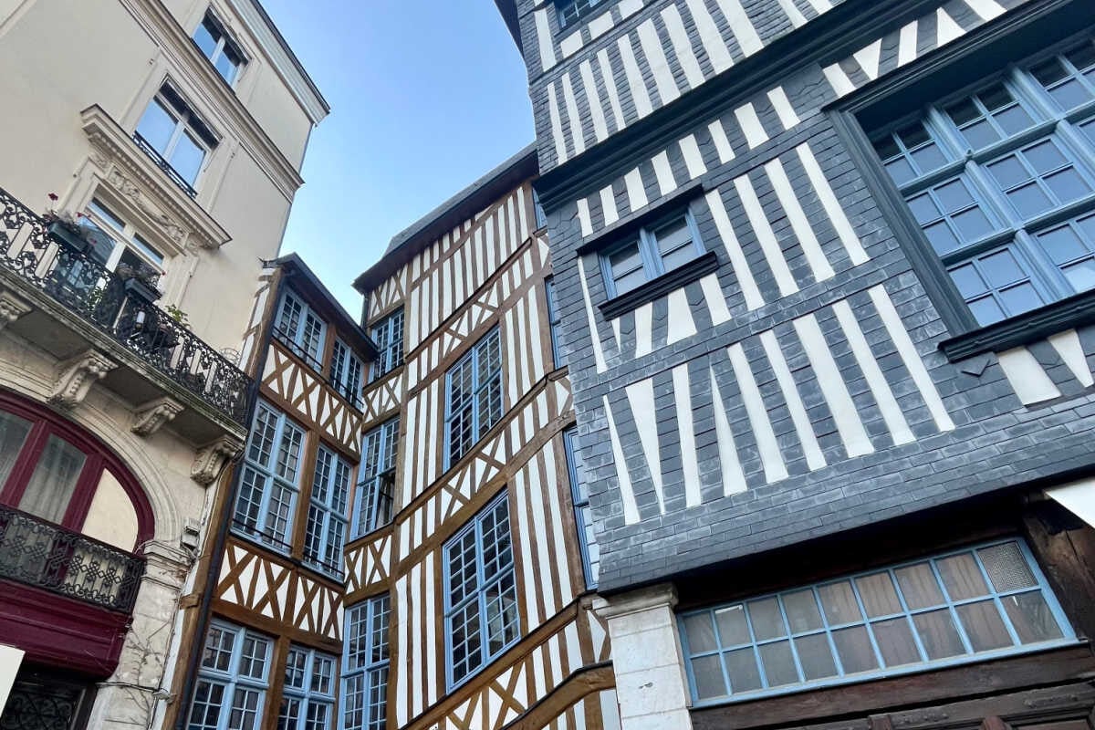 Les bâtisses médiévales à colombages de Rouen