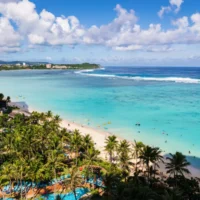 Les Américains peuvent visiter les îles inconnues du Pacifique sans aucune exigence de passeport et avec des eaux cristallines
