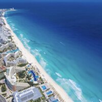 2 nouveaux complexes hôteliers tout compris à Cancún acceptent désormais les réservations : l&rsquo;un d&rsquo;eux a une plage sans sargasses