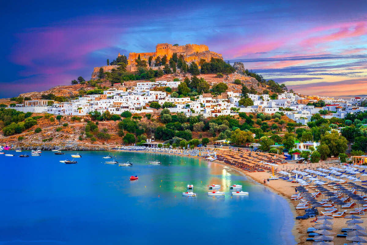 Pourquoi cette île méditerranéenne ensoleillée est la meilleure escapade d'octobre en Europe