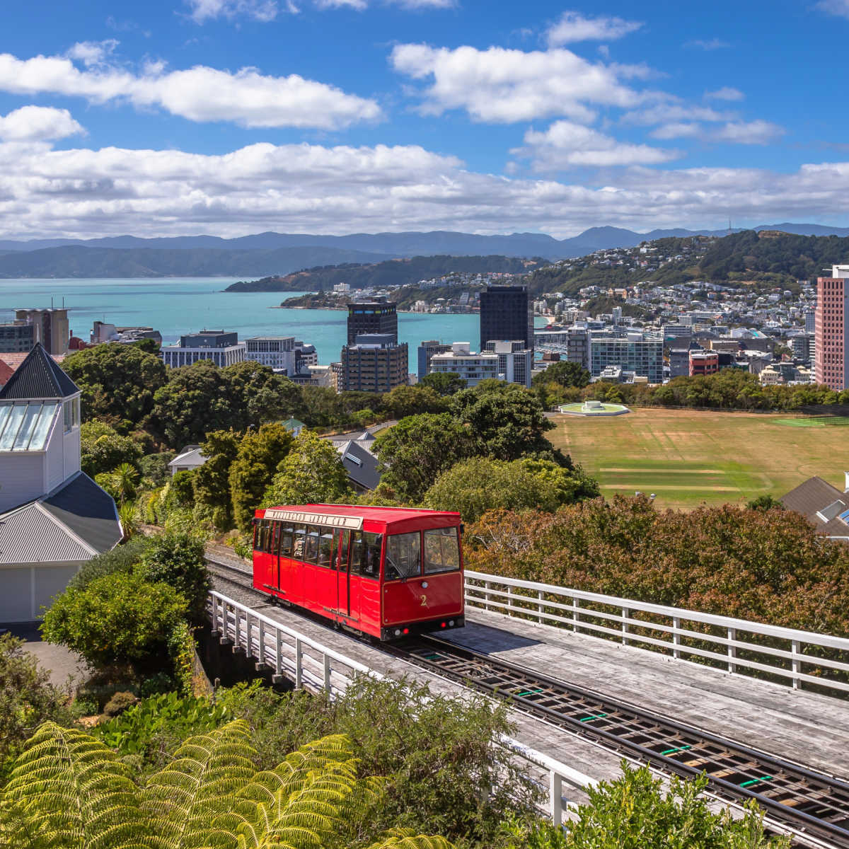 Un funiculaire entre Lambton Quay et Kerlburn en Nouvelle-Zélande