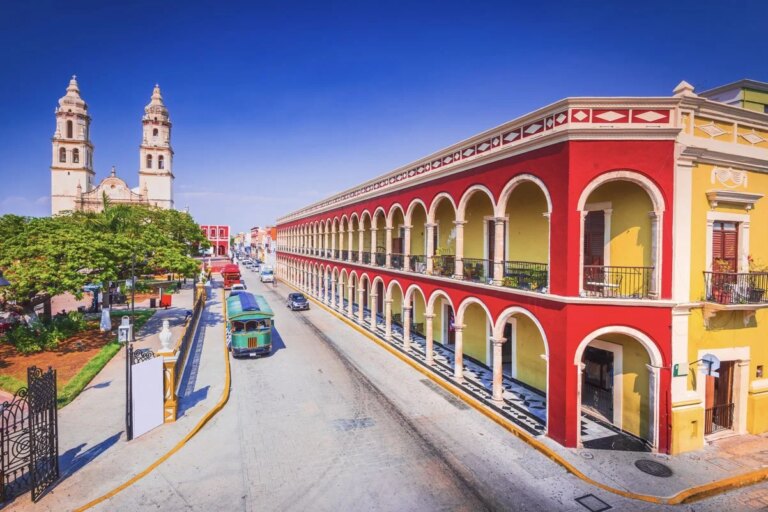 5 villes mexicaines sûres sous-estimées avec des rues intactes du XVIe siècle, des tacos à 2 $ et zéro foule