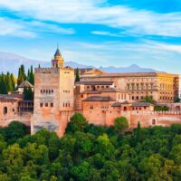 J&rsquo;ai visité plus de 40 pays européens : voici 5 villes européennes du vieux monde que tout le monde devrait visiter au moins une fois