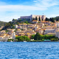 Les 6 meilleures villes côtières européennes à visiter en 2027 selon les experts en voyages