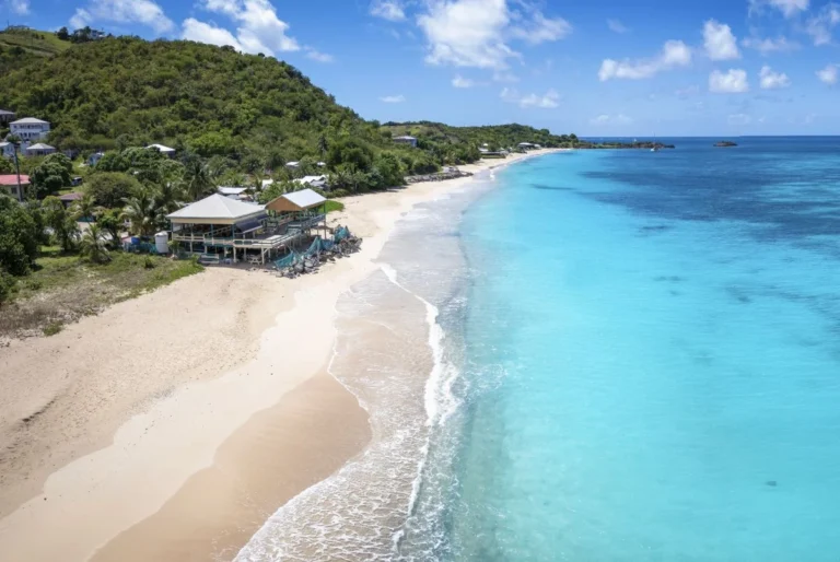 American Airlines facilite la visite de ces 3 îles peu fréquentées des Caraïbes cet hiver