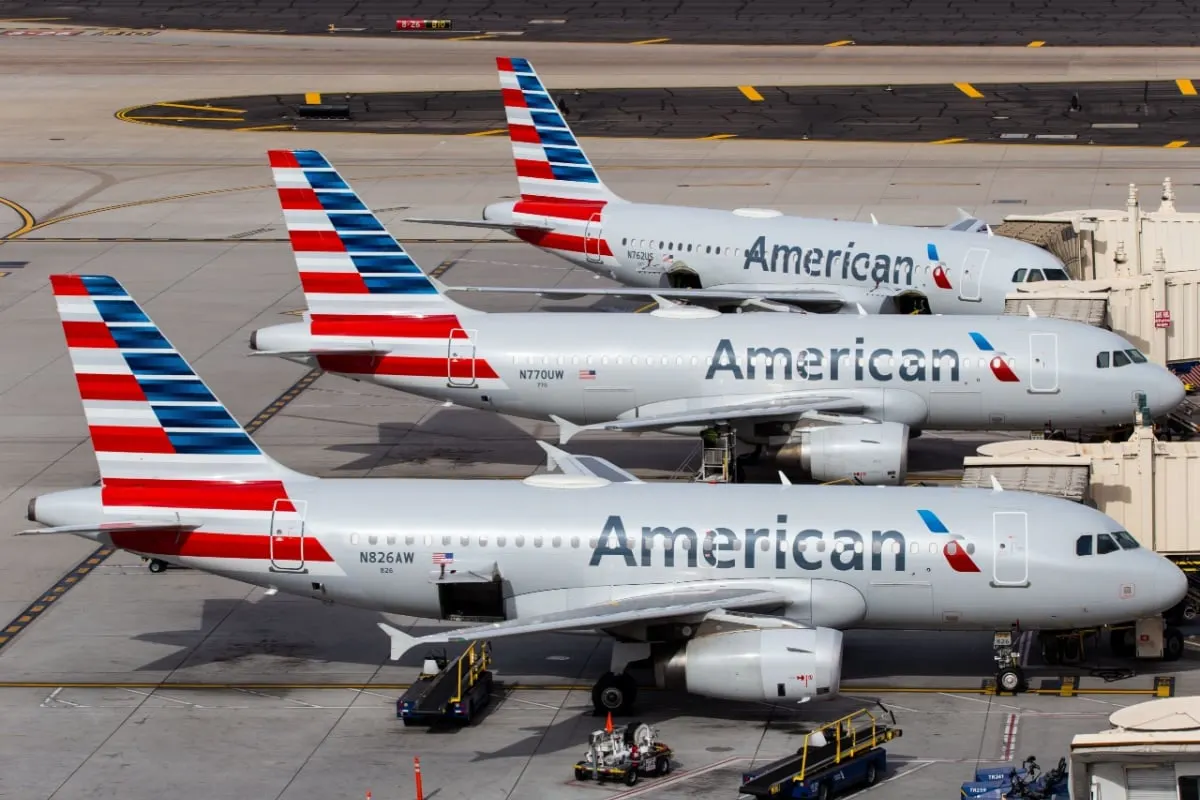 Les avions d'American Airlines sur le tarmac
