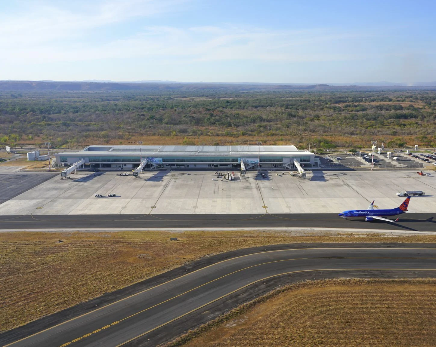Vue de l'Aeropuerto International Daniel Oduber Quiros