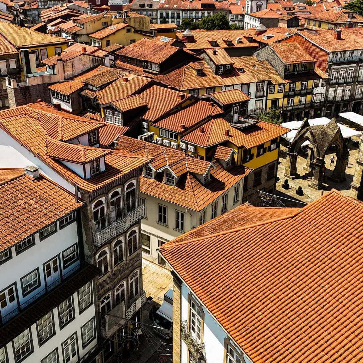 Vue aérienne du centre médiéval de Guimaraes, Portugal