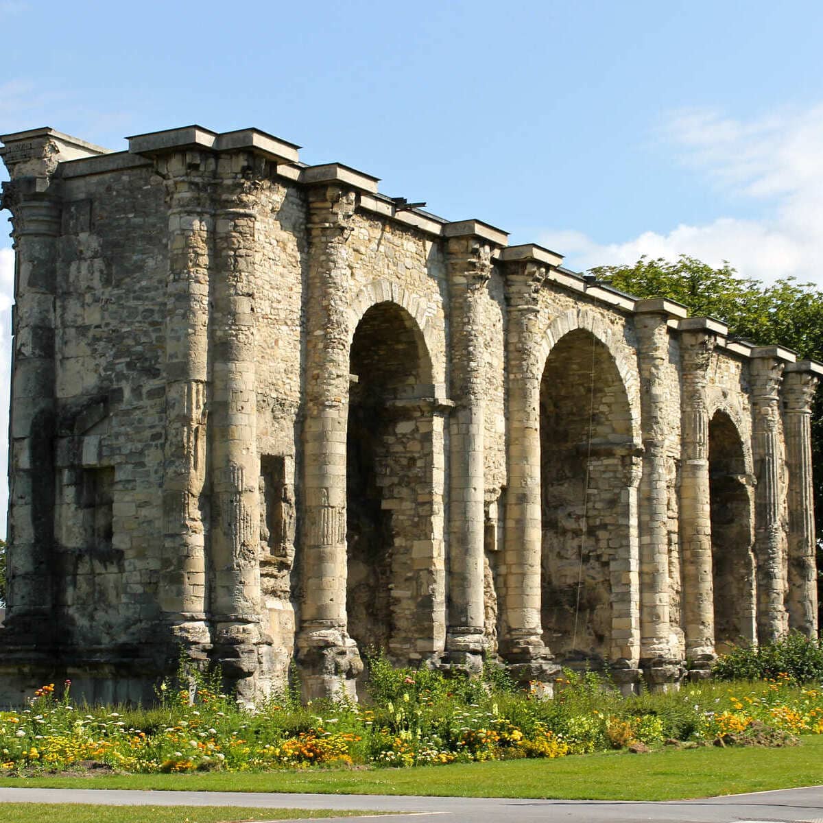 La Porte de Mars romaine à Reims, France