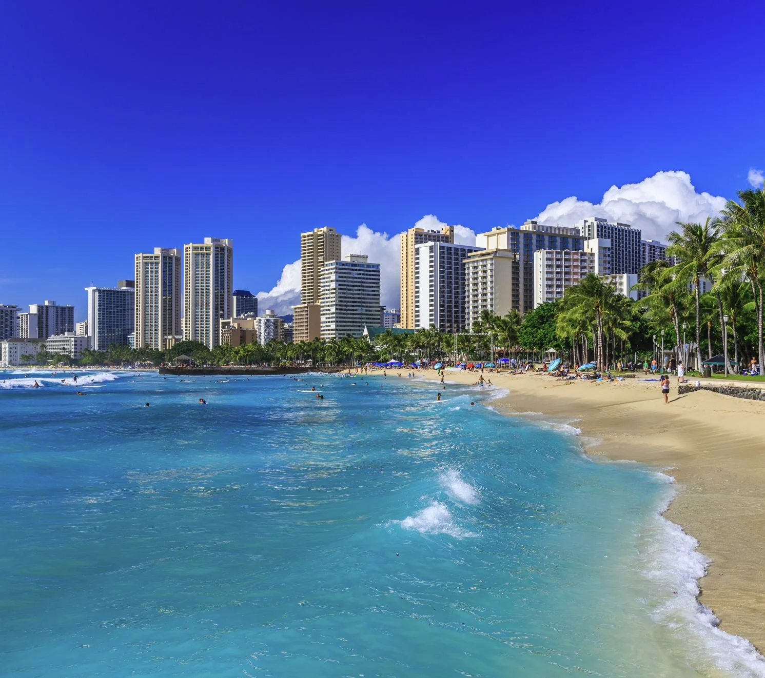 Honolulu-Beach-Waikiki