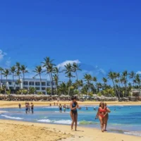 Sondage en temps réel : Travel Off Path révèle les meilleures destinations balnéaires cet hiver (votre vote décide)