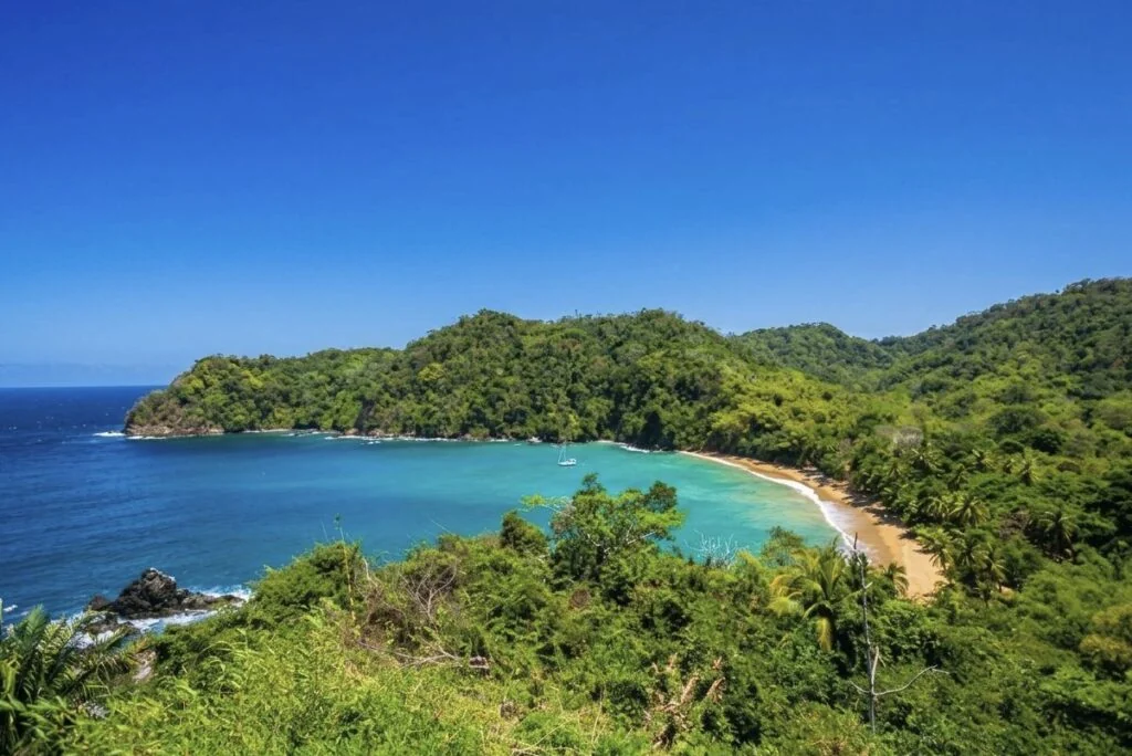 Ces 3 îles des Caraïbes anglophones ont des plages vides, un barbecue à 7 $ et une météo parfaite à 80 degrés