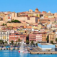 Cette ville italienne peu fréquentée avec des ruines du 1er siècle, des plages de style caribéen et des dîners à 16 $ bat des records touristiques